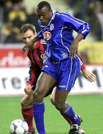 斯帕莱蒂：弗拉霍维奇会缺阵两三个月；我们要赢而且踢得漂亮（斯帕莱蒂：弗拉霍维奇将伤缺2-3个月，我们要赢也要踢得好看）