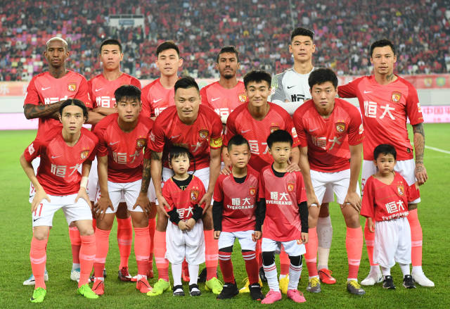 由游